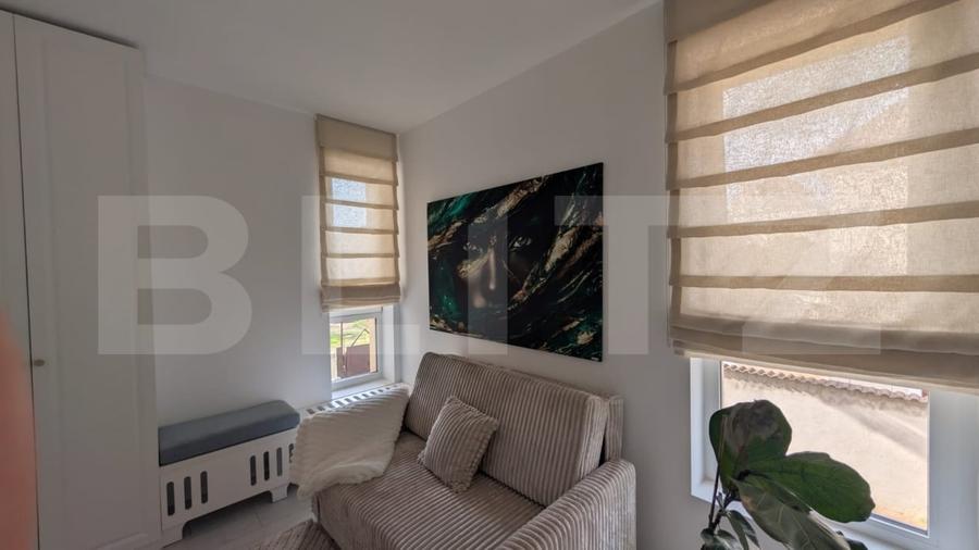 Apartament cu 3 camere decomandat, mobilat în Central