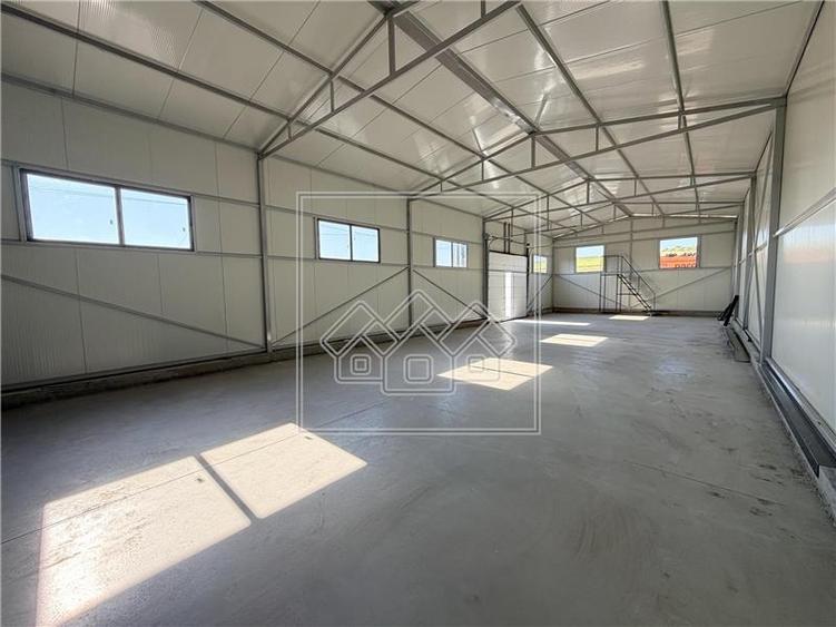 Spațiu industrial, de 176 mp, în Rusciori