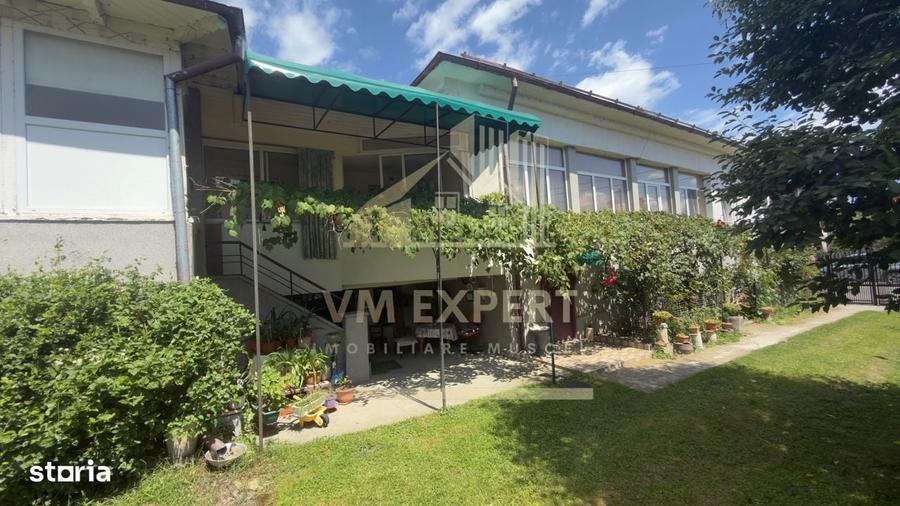 Casă cu 4 camere în Ultracentral
