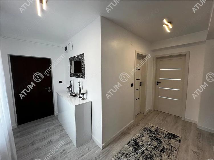 Apartament cu 3 camere în Sud