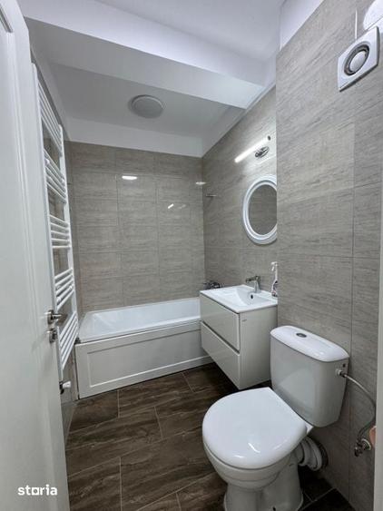 Apartament cu 3 camere semidecomandat în Chiajna