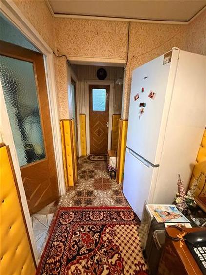 Apartament cu 3 camere decomandat în Alexandru cel Bun