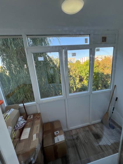 Apartament cu 2 camere decomandat în Berceni