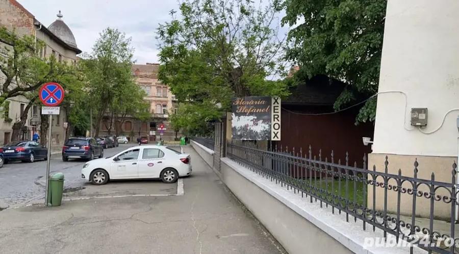 Spațiu comercial, de 4 mp, în Sinaia
