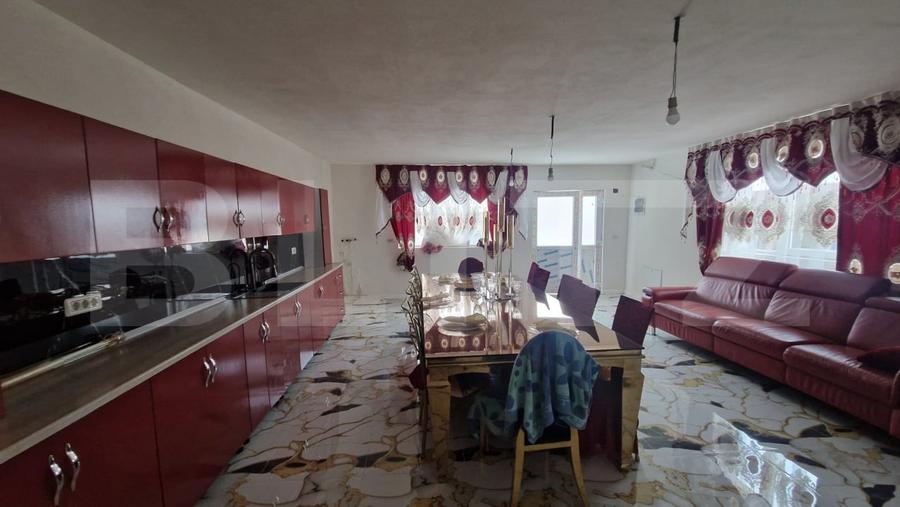 Casă individuală cu 5 camere cu Canalizare în Făgăraș