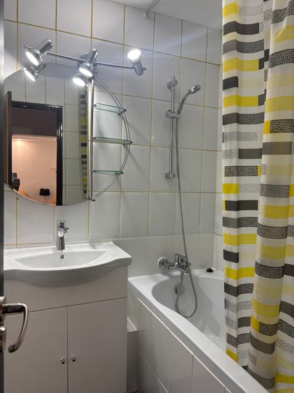 Apartament cu 2 camere decomandat în Nerva Traian