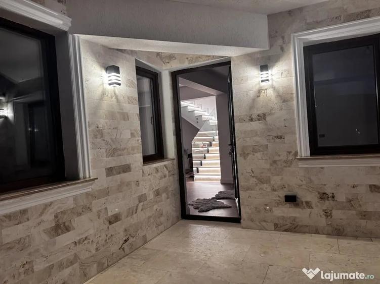 Casă cu 5 camere cu Teren 170 Mp în Bucureștii Noi