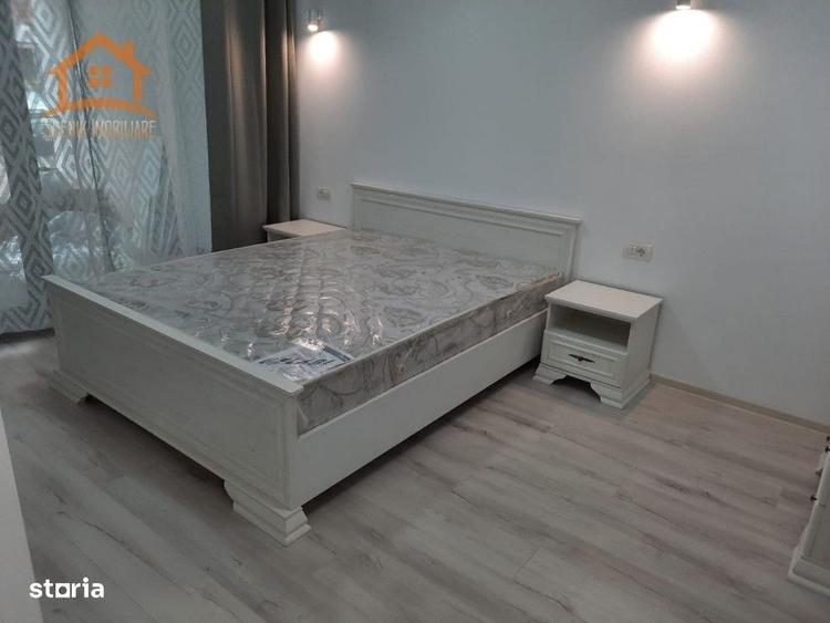 Platinum Residence, zona Mall Coresi, apartament cu doua camere de inc - 10