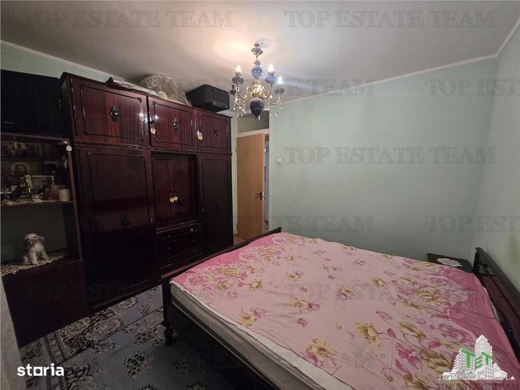 Apartament cu 3 camere în Uverturii