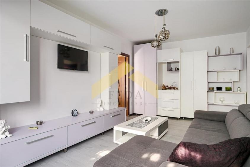 Apartament cu 2 camere decomandat în Aurel Vlaicu
