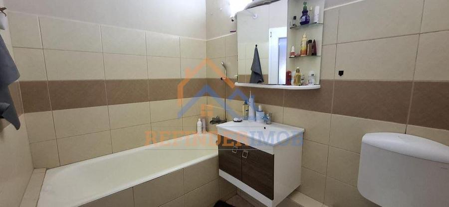 Apartament cu 2 camere decomandat, mobilat în Rahova