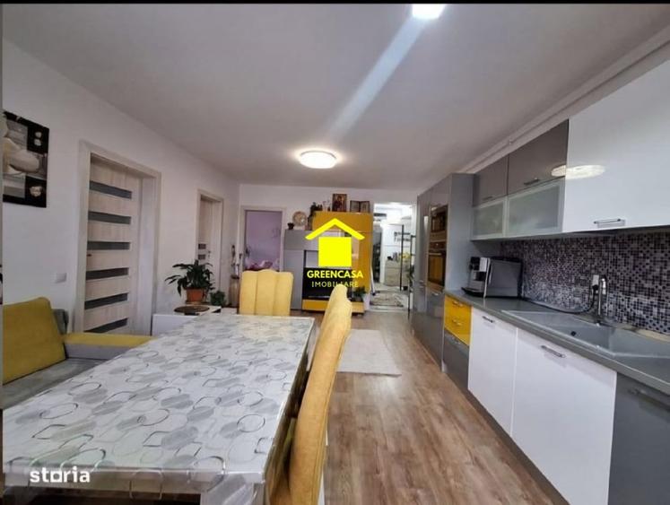 Apartament cu 3 camere semidecomandat, mobilat în Florești — fotografia 3