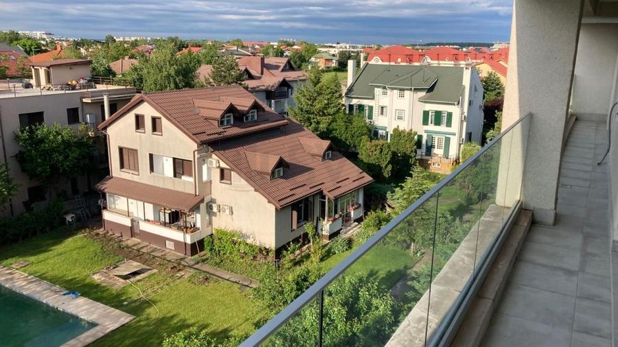 Apartament cu 2 camere decomandat în Pipera