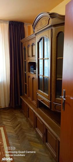 Apartament cu 4 camere în Central