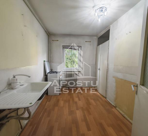 Apartament de vanzare cu 3 camere, 2 bai, 2 balcoane, zona Aradului - 5