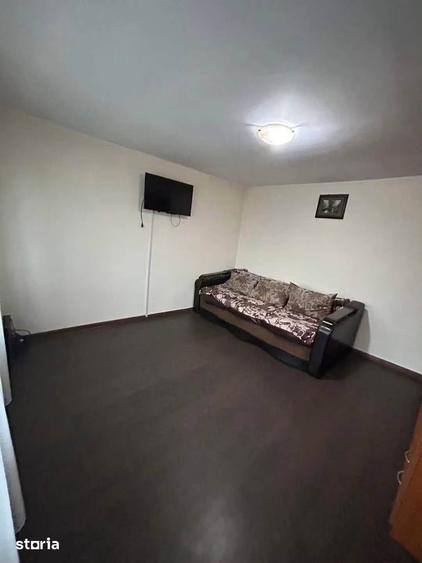 Casă cu 3 camere cu Teren 817 Mp în Central