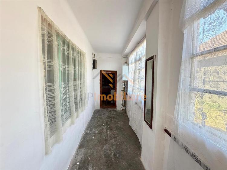 Casă cu 3 camere cu Teren 990 Mp în Tărian
