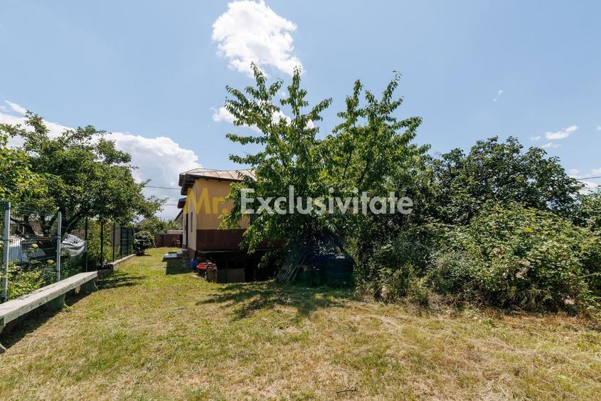 Casă individuală cu 4 camere cu Canalizare în Prundu