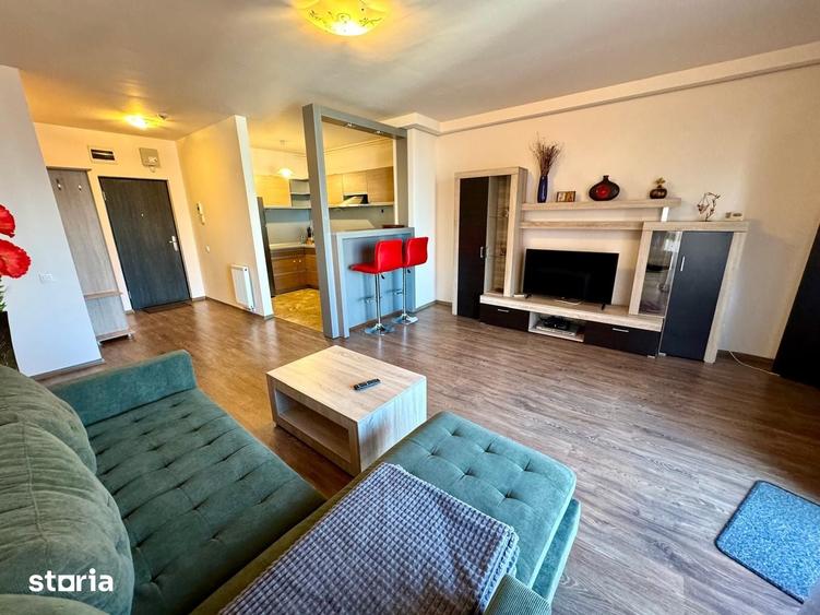 Apartament cu 3 camere decomandat în Funcționarilor