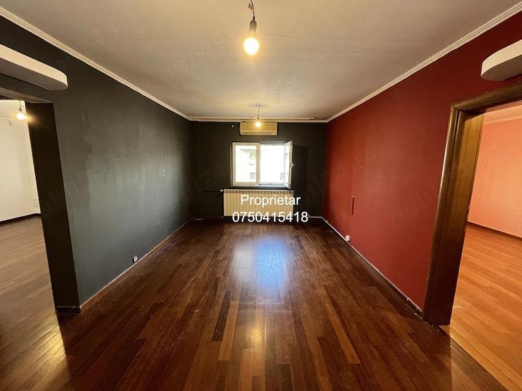 Apartament cu 4 camere decomandat în Vitan