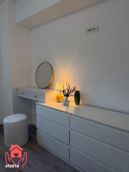 Apartament cu 4 camere în Obor