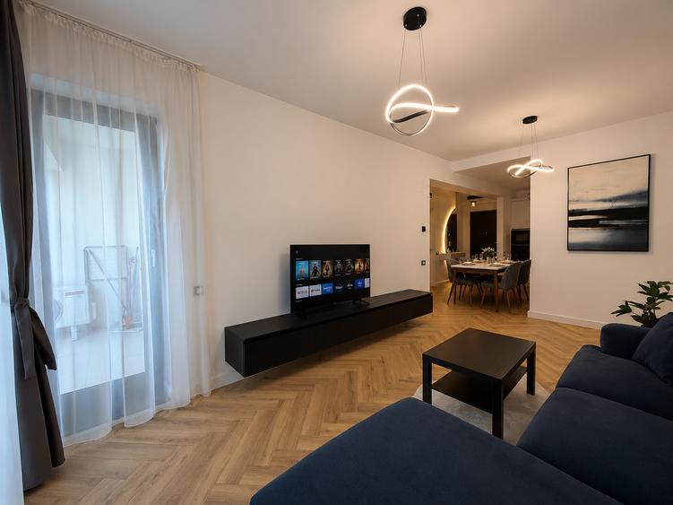 Apartament cu 2 camere semidecomandat în Pipera