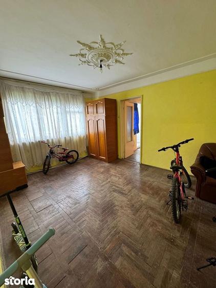 De vanzare apartament cu 2 camere ?i balcon, zona Smirodava 36.000e - 1