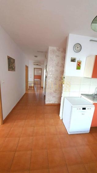Apartament cu 3 camere decomandat, mobilat în Braytim