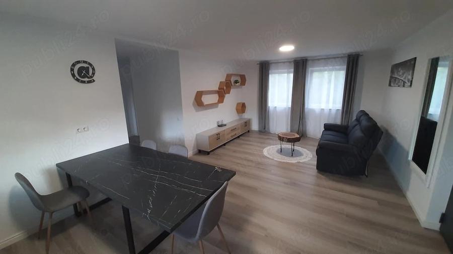 Apartament cu 3 camere decomandat în Borhanci