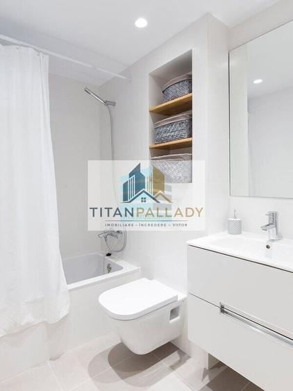Apartament cu 3 camere decomandat în Titan