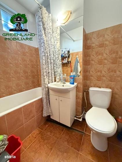 Apartament cu 2 camere în Podu Roș