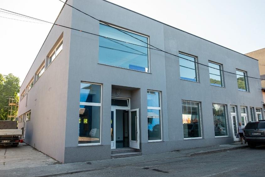 Spațiu comercial, de 1,143 mp, în Central