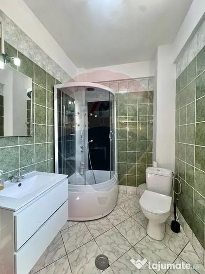 Casă cu 6 camere cu Teren 180 Mp în Giulești