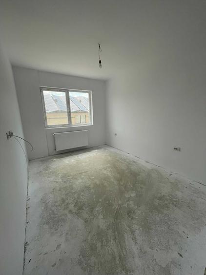 Apartament cu 2 camere decomandat în Vest