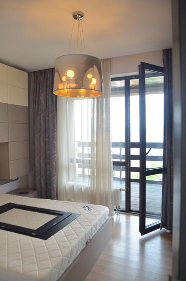 Apartament cu 3 camere decomandat în Dealul Cetății