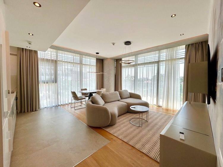 Apartament cu 3 camere decomandat, mobilat în Floreasca