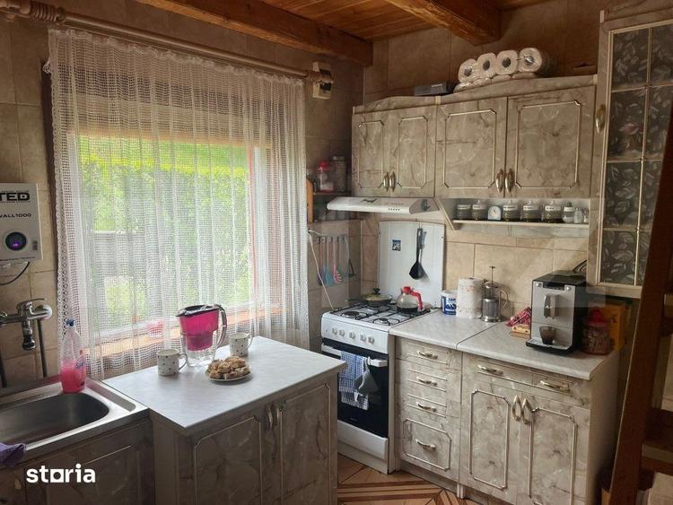 Casă cu 4 camere cu Teren 1500 Mp în Criș