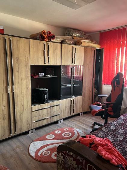 Apartament cu 2 camere nedecomandat în Petros
