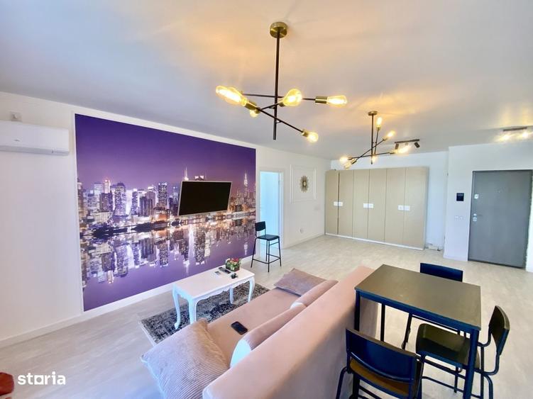 Apartament cu 3 camere semidecomandat în Ciupercenii Noi