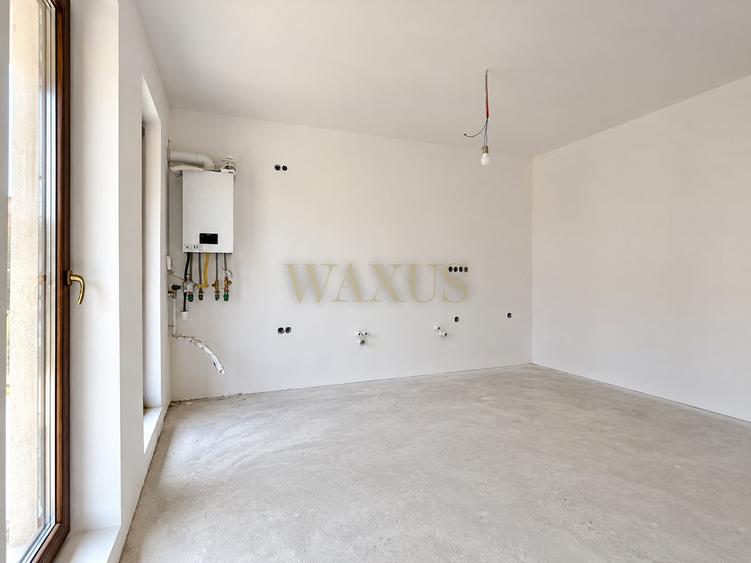 Duplex cu 4 camere cu Canalizare în Chinteni