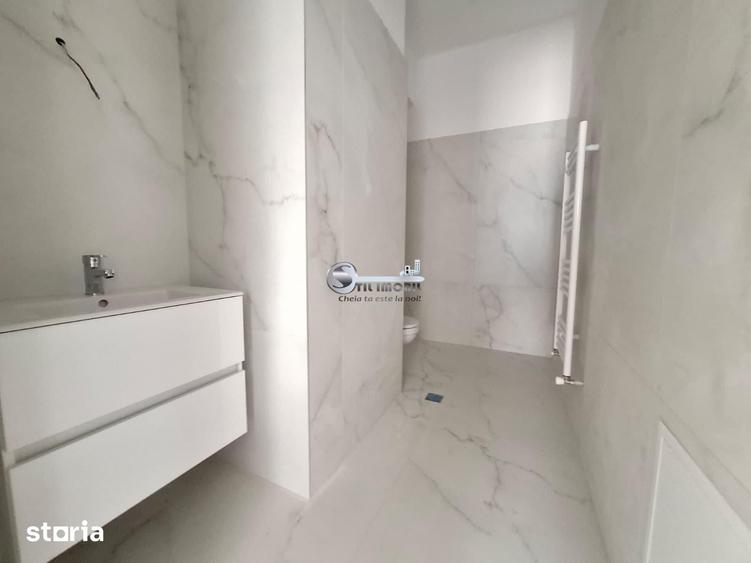 Apartament cu 3 camere decomandat în Galata