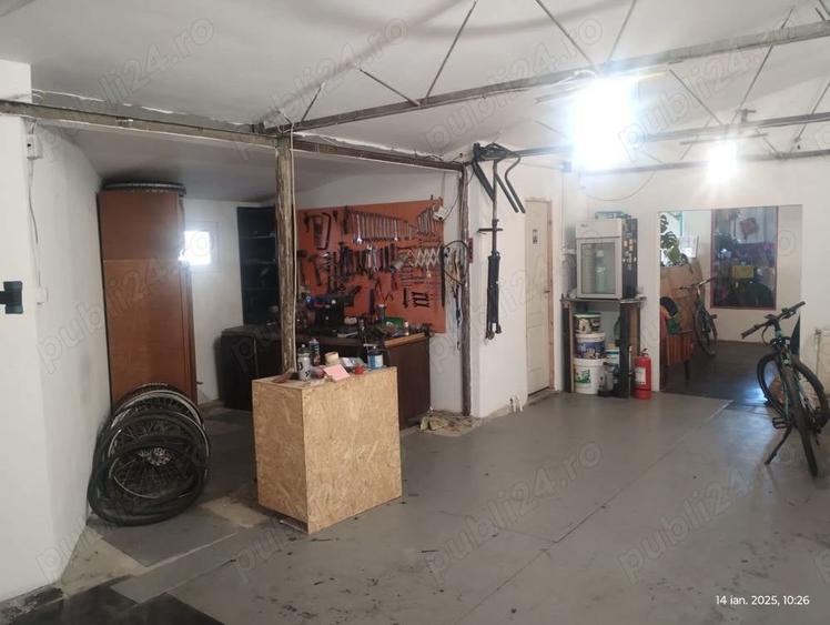 Spațiu comercial, de 140 mp, în Central
