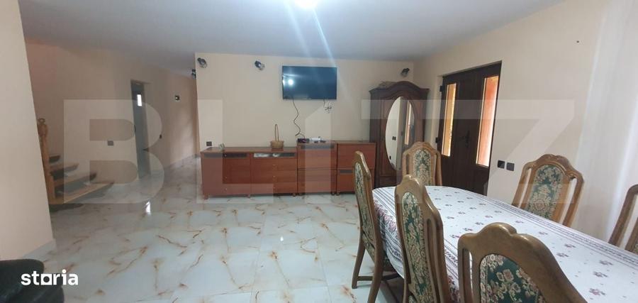 Casă cu 4 camere în Tuțulești