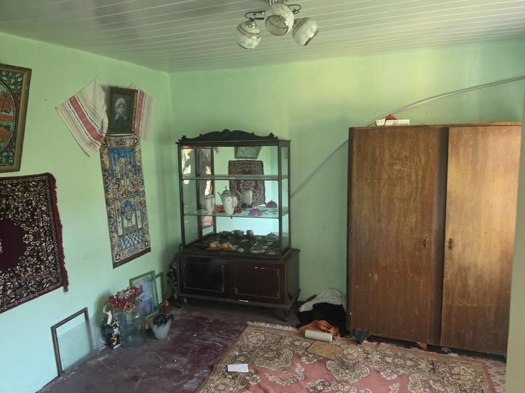 Casă individuală cu 2 camere cu Teren 1100 Mp în Găneasa