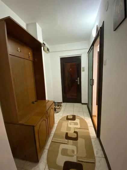 Apartament 2 camere, 57 mp, zona Rovine - 9
