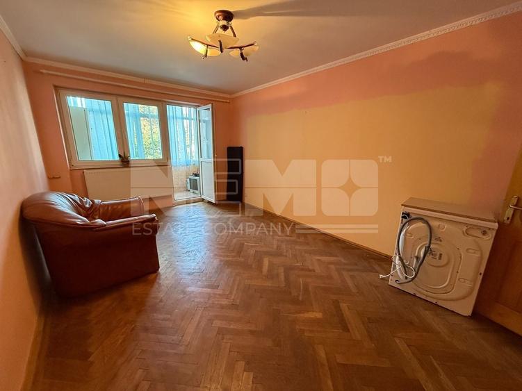 Apartament cu 4 camere circular în Central