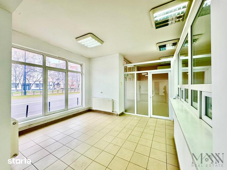 Spațiu comercial, de 160 mp, în Cantemir