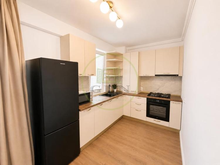 Apartament cu 2 camere semidecomandat, mobilat în Otopeni