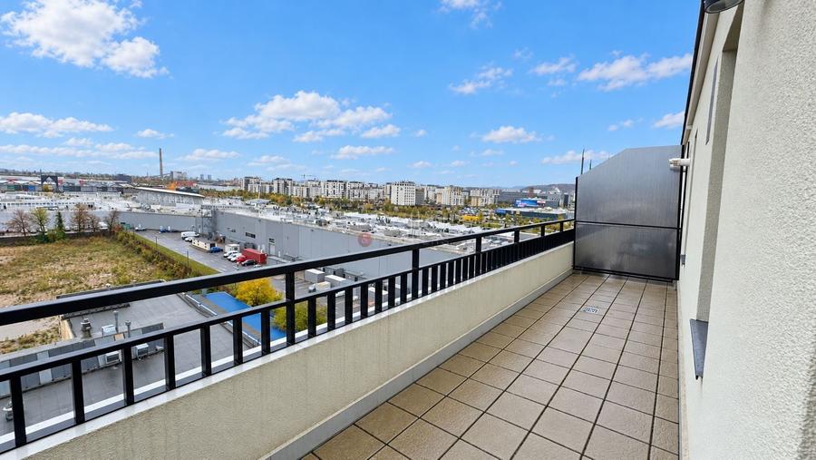 Apartament cu 2 camere semidecomandat, mobilat în Tractorul