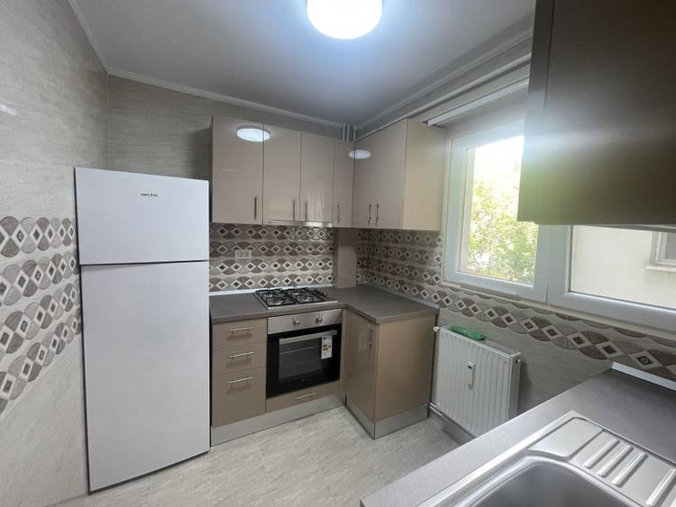 Apartament cu 2 camere decomandat, mobilat în Drumul Taberei